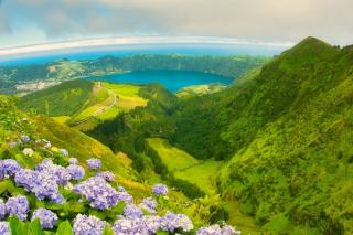 São Miguel aux Açores : l'île verte des lacs volcaniques