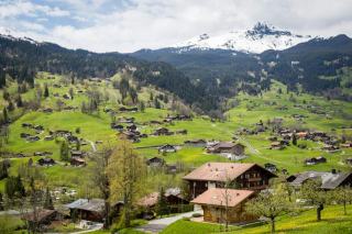 Wengen Suisse : guide du village alpin sans voiture des Alpes